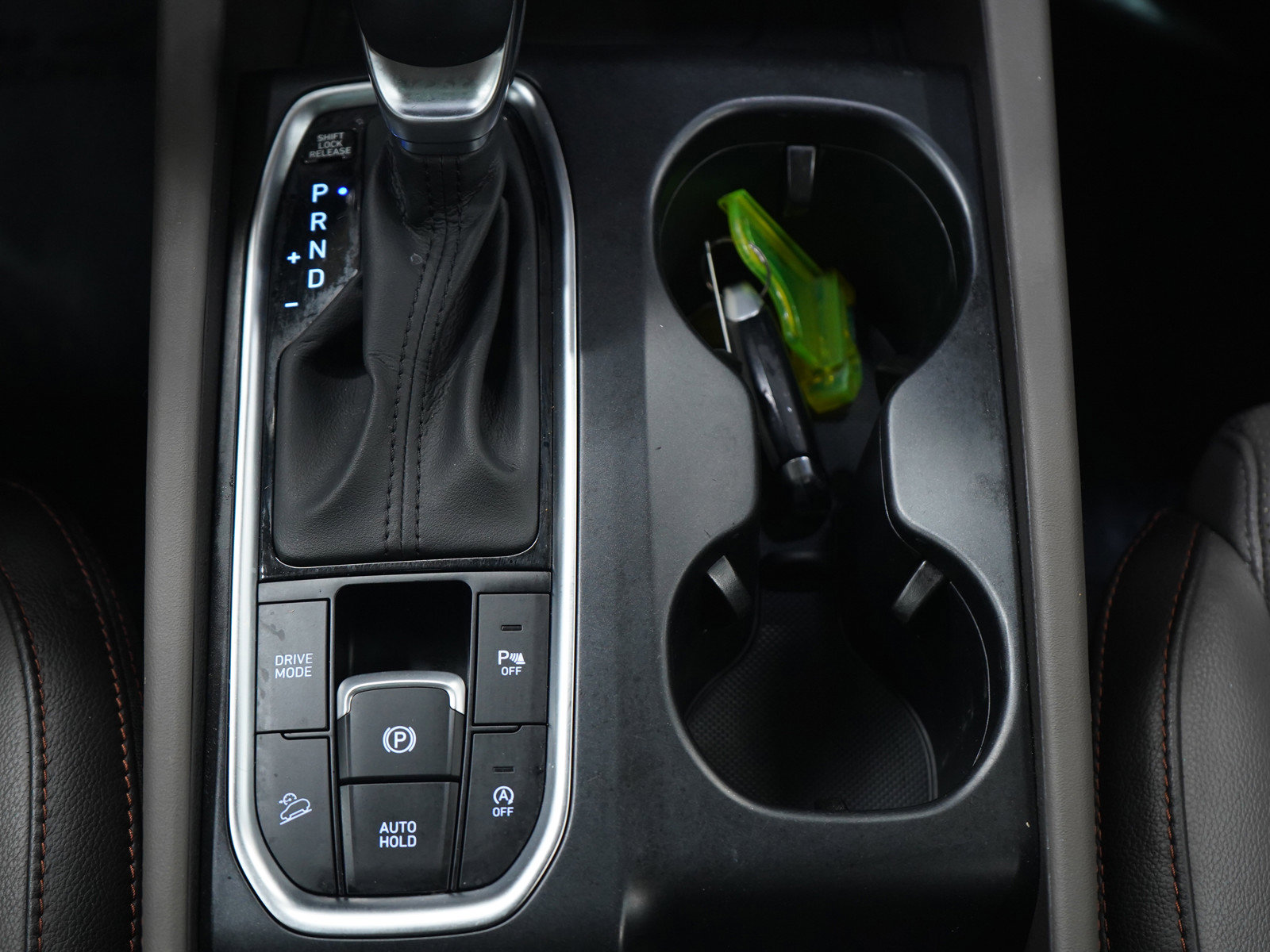 Used 2020 Hyundai Santa Fe SEL image 17