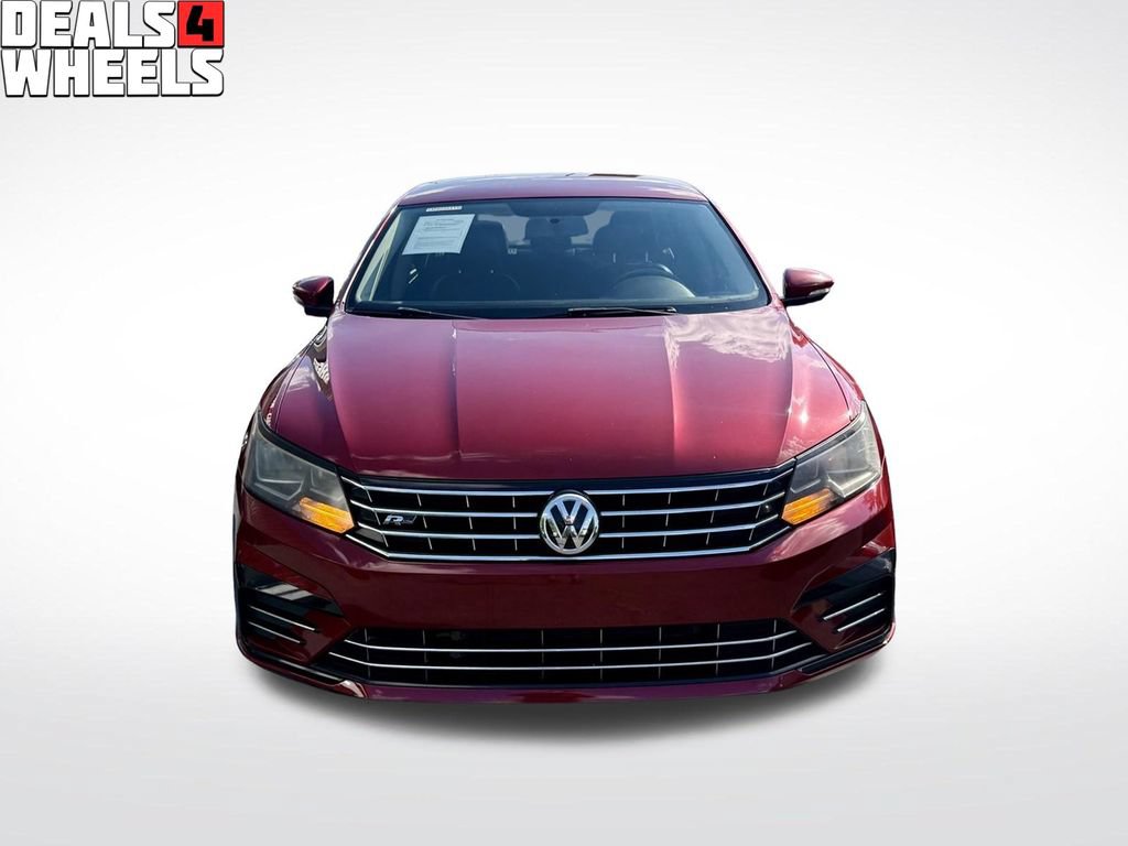 Used 2018 Volkswagen Passat 2.0T R-Line FWD image 2