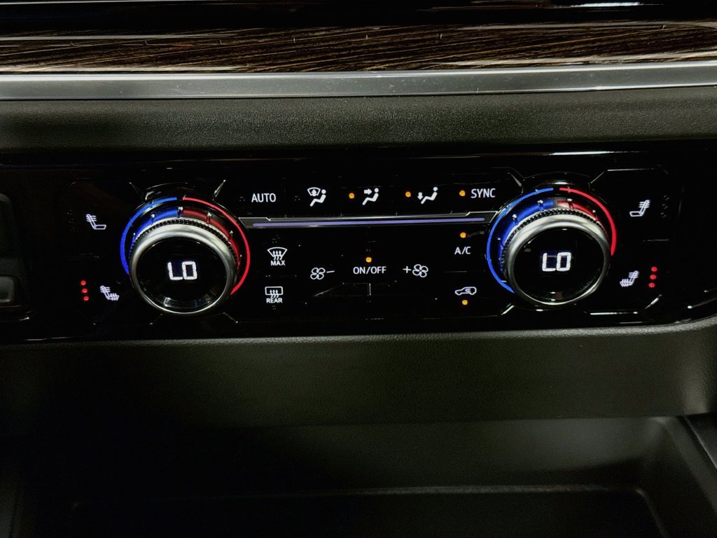 Used 2025 GMC Sierra 1500 Elevation AWD/4WD image 16