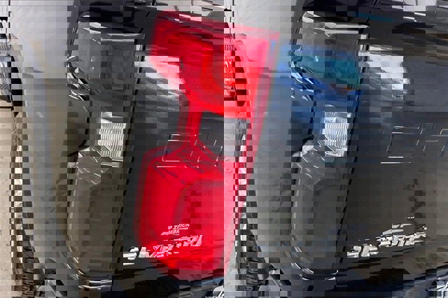 Used 2022 Chevrolet Silverado 3500 High Country image 27