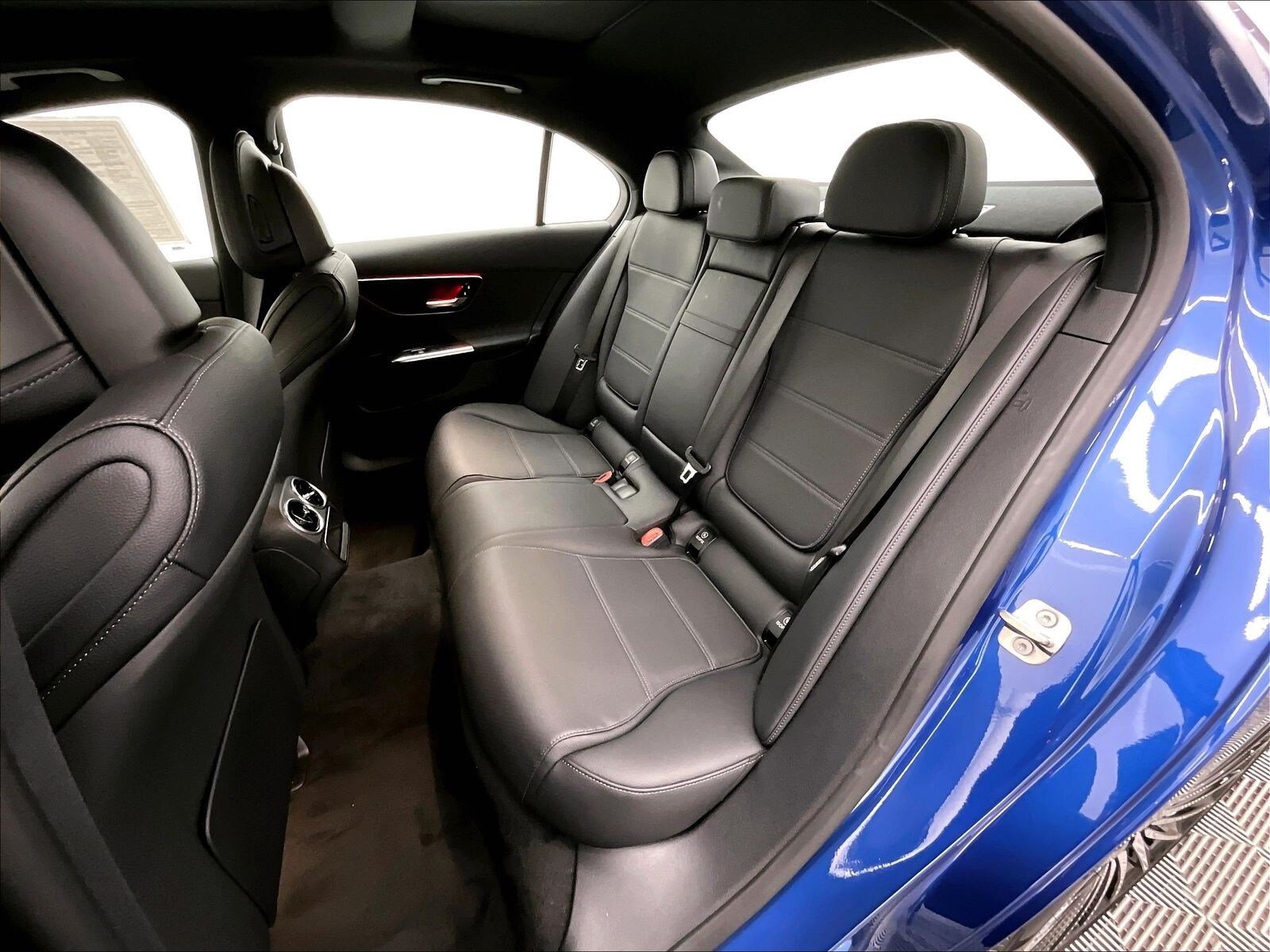 Used 2026 Mercedes-Benz C 300 Sedan image 18