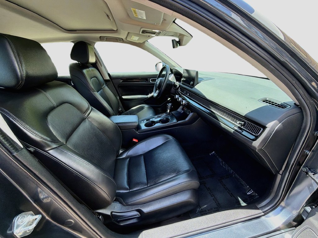 Certified 2024 Honda Civic EX-L image 30