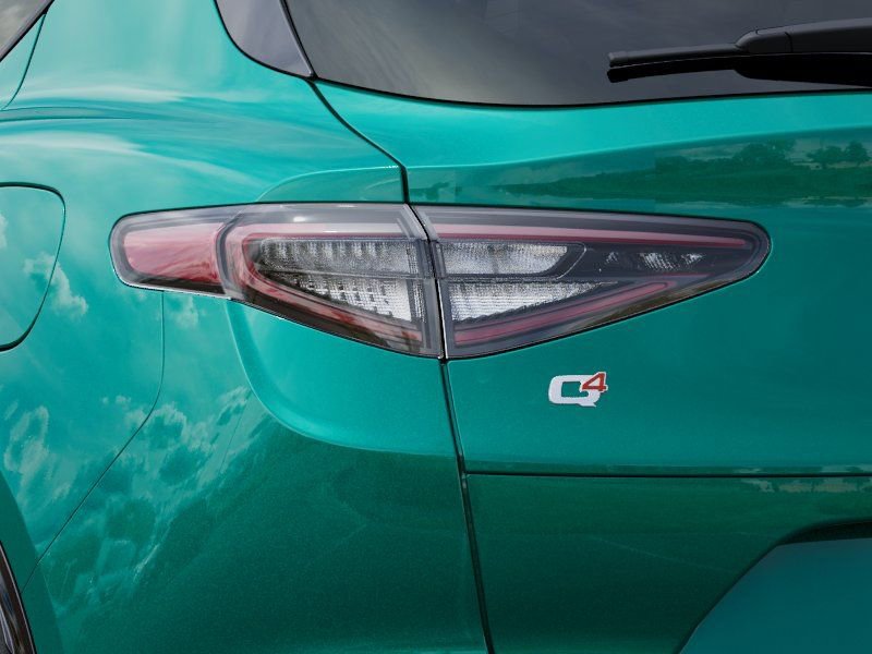 New 2025 Alfa Romeo Stelvio Sprint AWD/4WD image 10