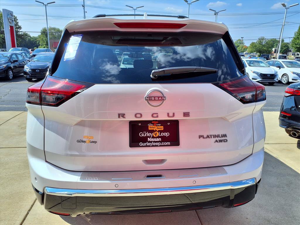 New 2026 Nissan Rogue Platinum image 9
