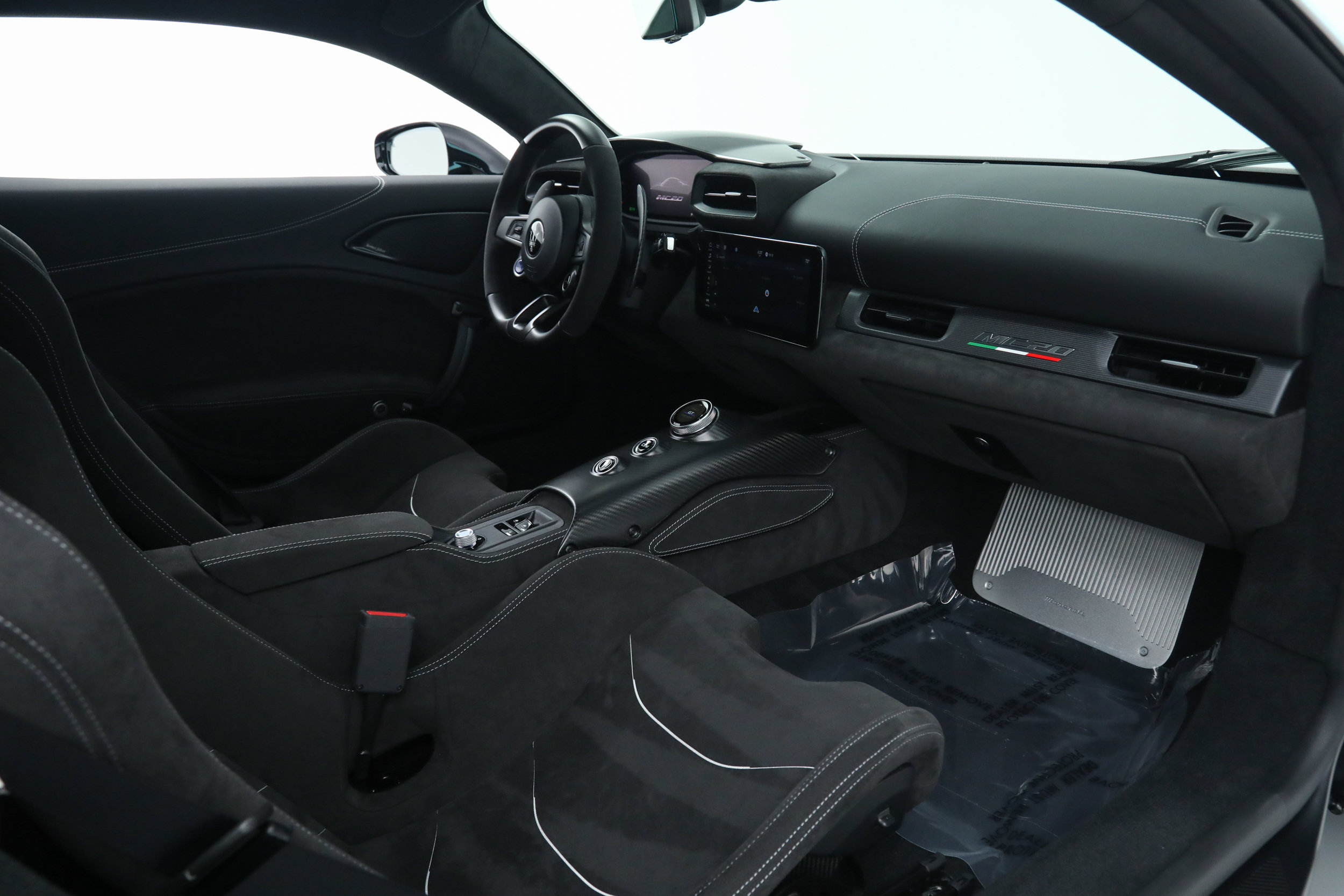 Used 2025 Maserati MC20 Coupe RWD image 29
