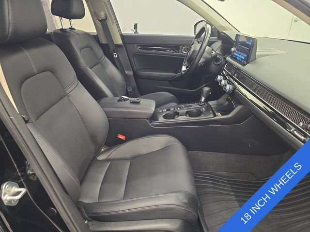 Used 2022 Honda Civic Touring image 9