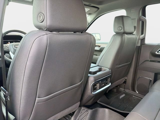 New 2026 GMC Sierra 1500 Elevation w/ Elevation Premium Package AWD/4WD image 13