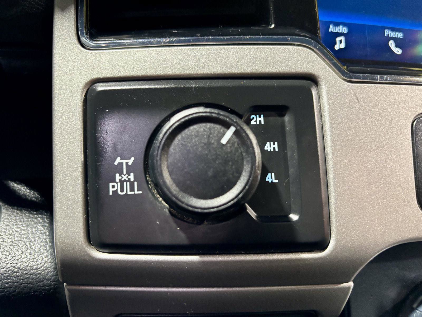 Used 2022 Ford F250 Lariat w/ Lariat Ultimate Package image 23