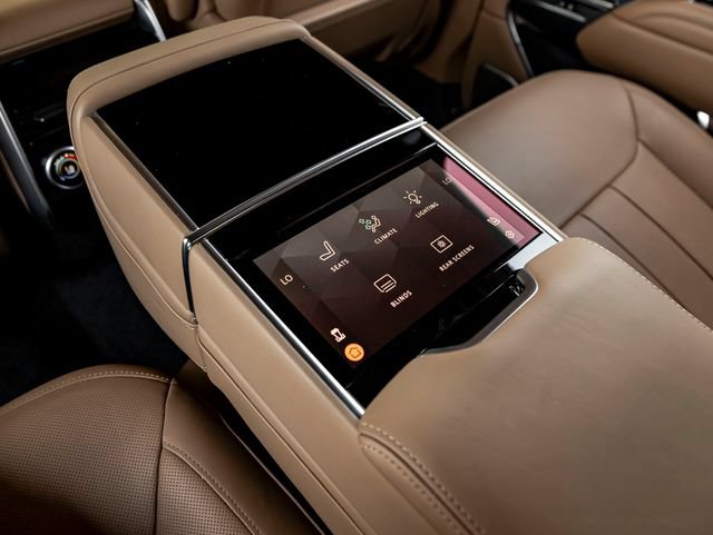 Certified 2024 Land Rover Range Rover Autobiography AWD/4WD image 28