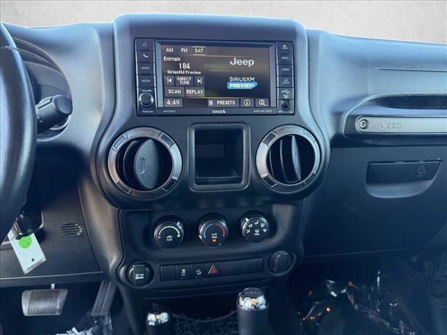 Used 2016 Jeep Wrangler Sport AWD/4WD image 16