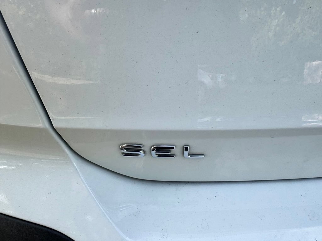 Used 2022 Volkswagen Taos SEL AWD/4WD image 8