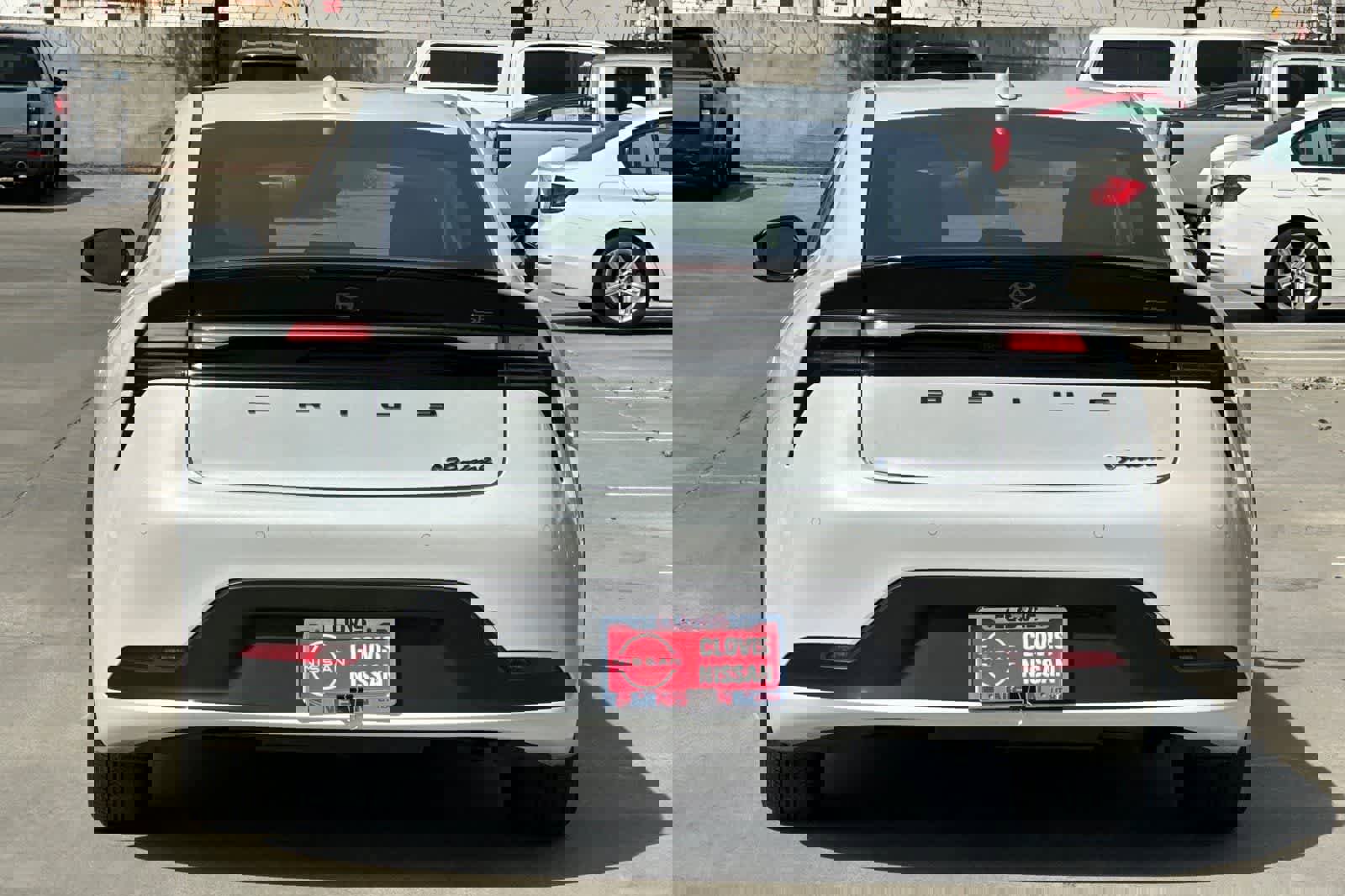 Used 2024 Toyota Prius Prime SE image 8