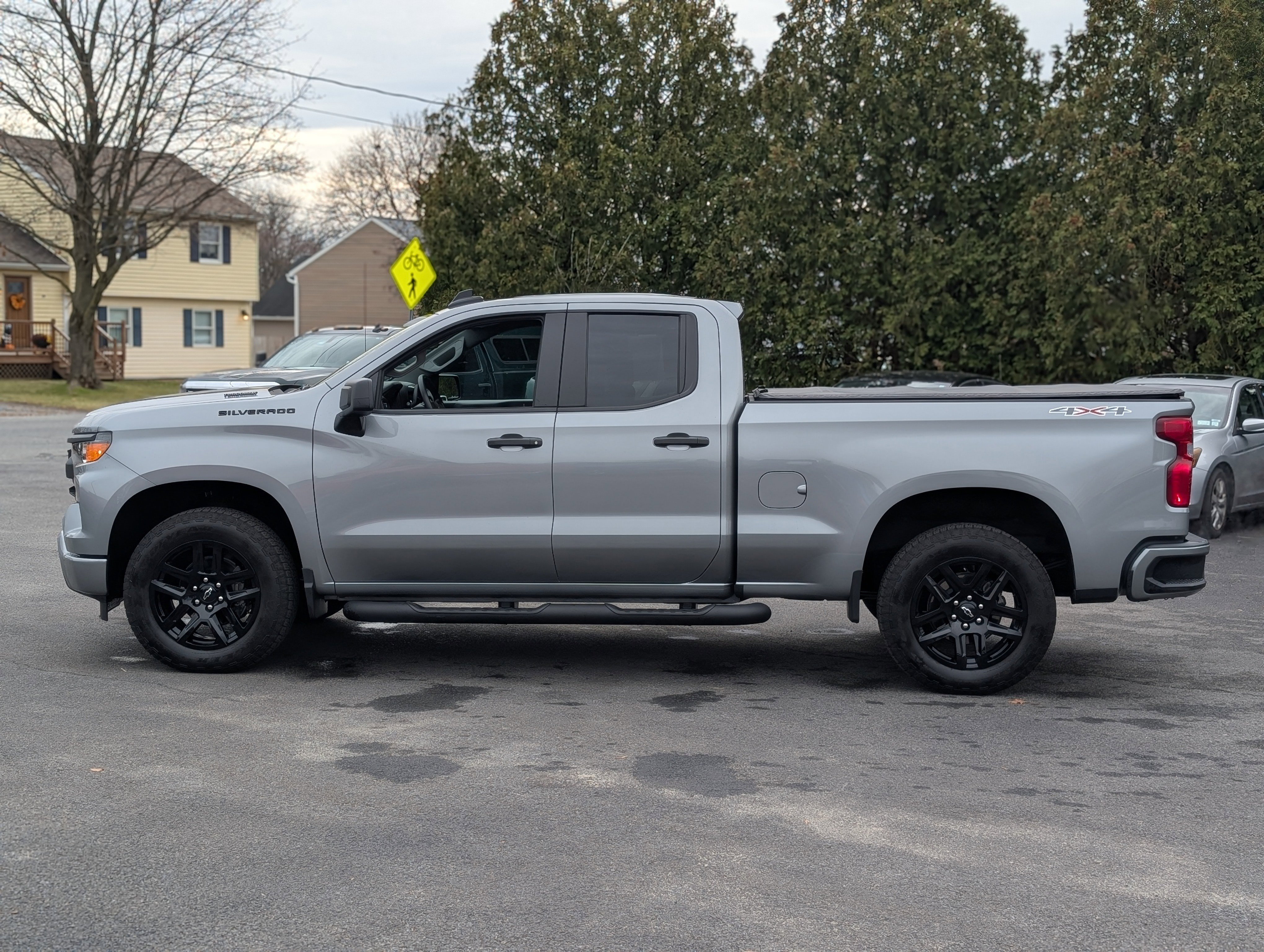 Used 2025 Chevrolet Silverado 1500 Custom w/ Rally Edition image 11