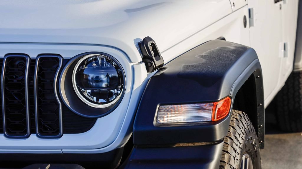 New 2026 Jeep Wrangler Unlimited Sport AWD/4WD image 5