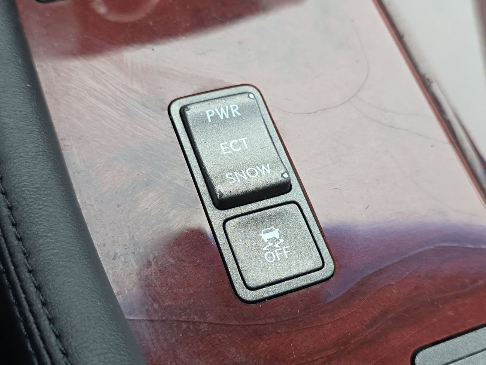 Used 2011 Lexus LS 460 L w/ Luxury Pkg image 8