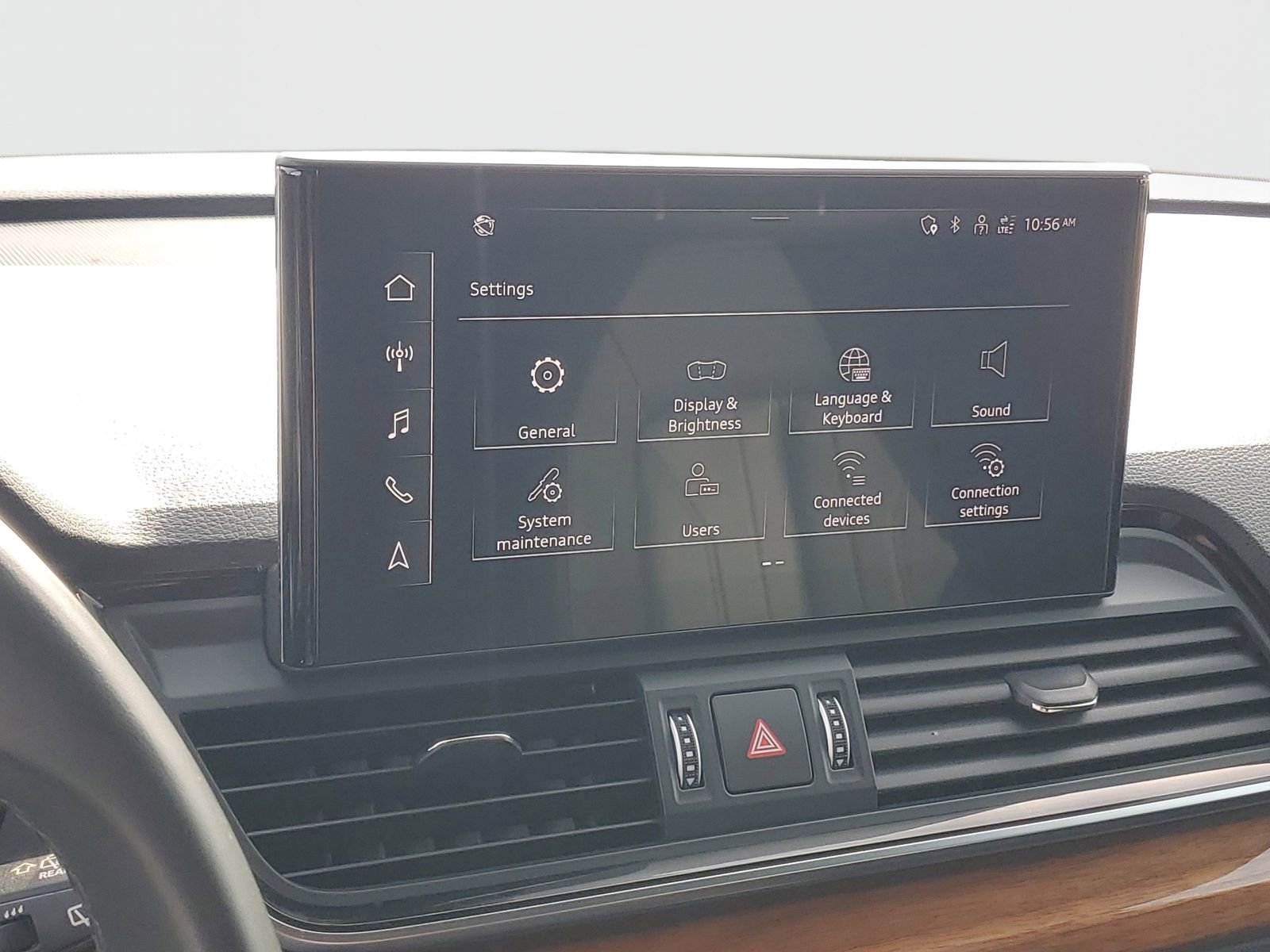 Used 2023 Audi Q5 2.0T Premium w/ Convenience Package image 29