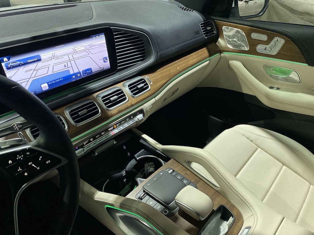 Certified 2025 Mercedes-Benz GLE 450e 4MATIC image 8