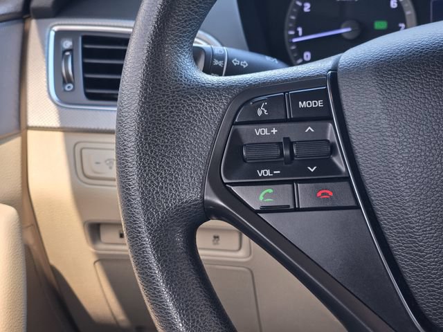 Used 2015 Hyundai Sonata SE FWD image 25