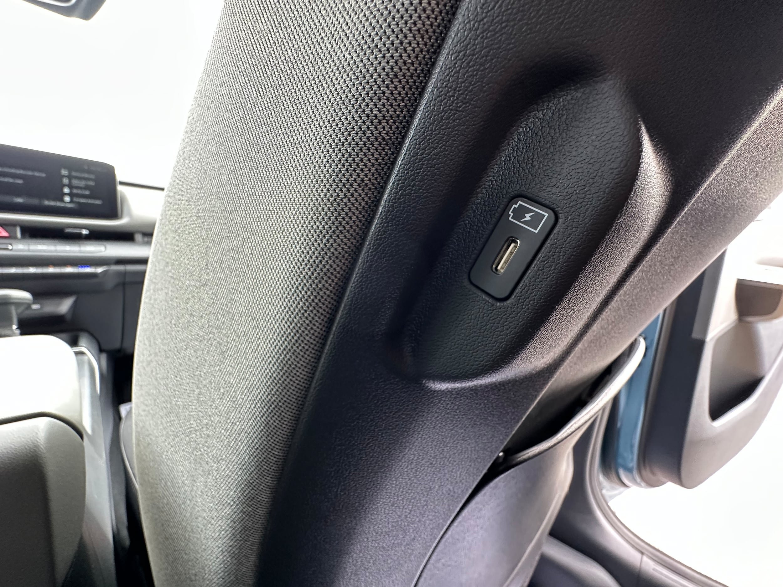 New 2027 Kia Seltos S AWD/4WD image 16