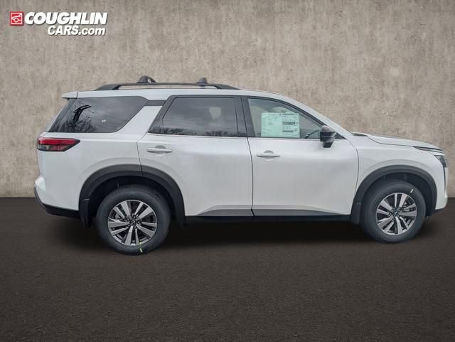 New 2026 Nissan Pathfinder SL image 9