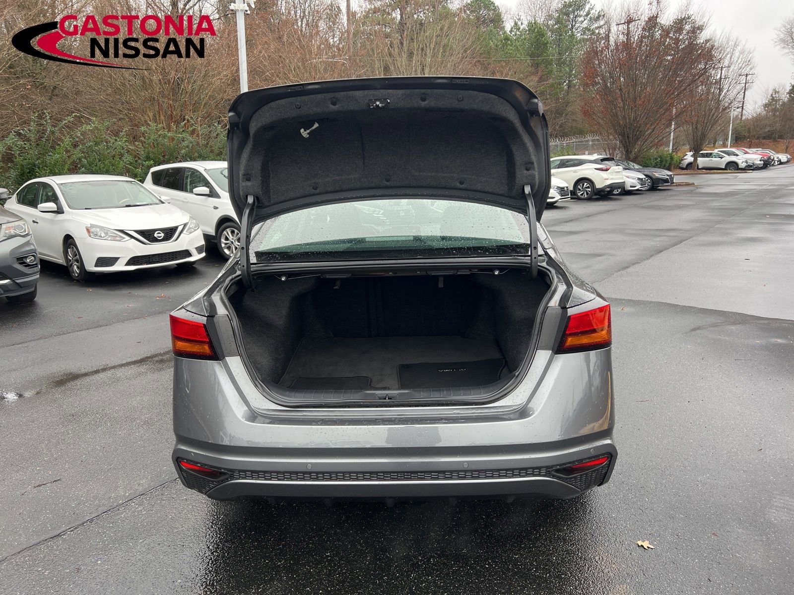 Used 2024 Nissan Altima 2.5 SV image 32