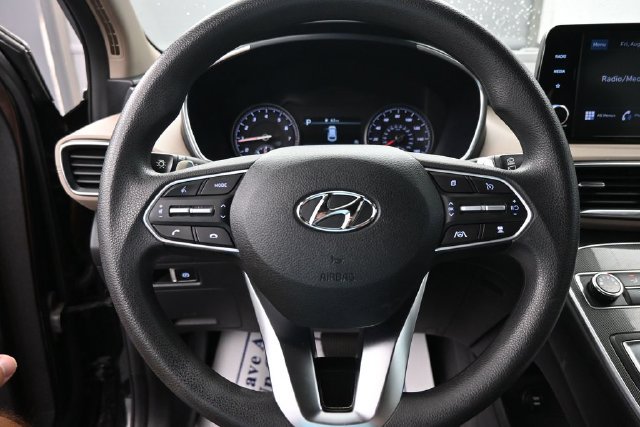 Used 2022 Hyundai Santa Fe SEL FWD image 11