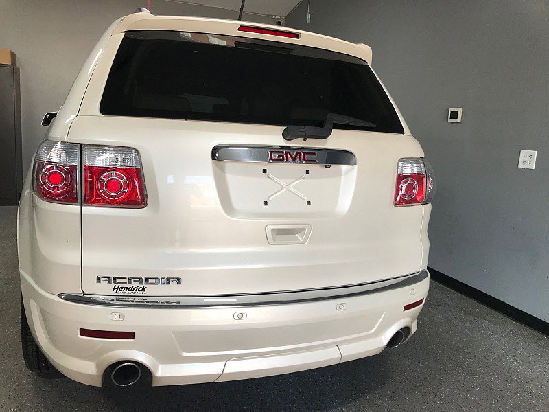 Used 2012 GMC Acadia Denali image 4