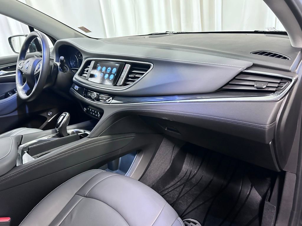 Used 2019 Buick Enclave Essence image 22