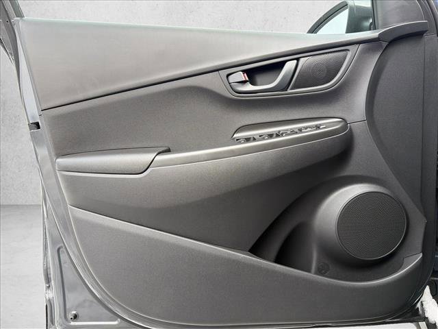 Used 2023 Hyundai Kona SEL w/ Cargo Package image 10