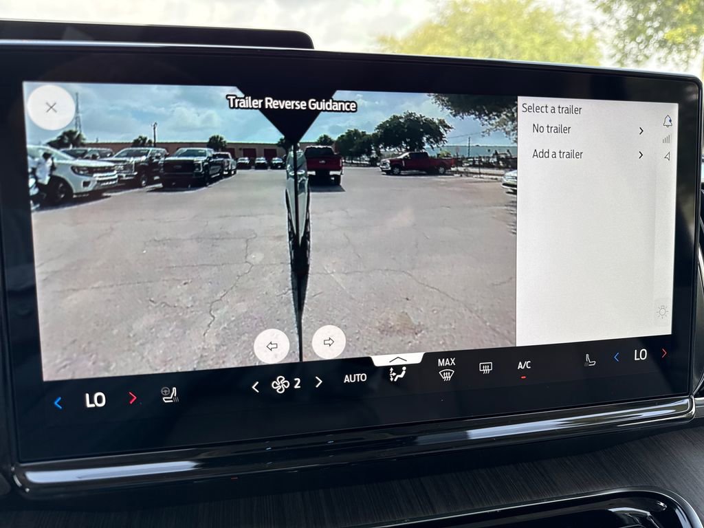 New 2026 Ford Expedition Max Platinum w/ Platinum Ultimate Package AWD/4WD image 28