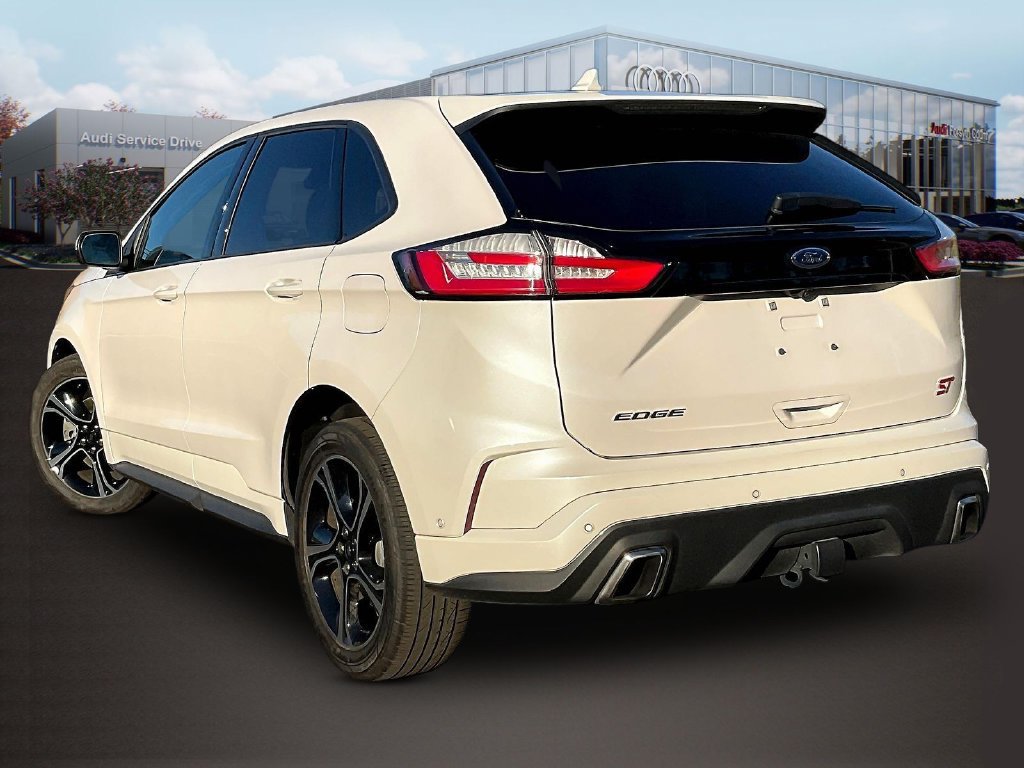 Used 2019 Ford Edge ST w/ Equipment Group 401A AWD/4WD image 5