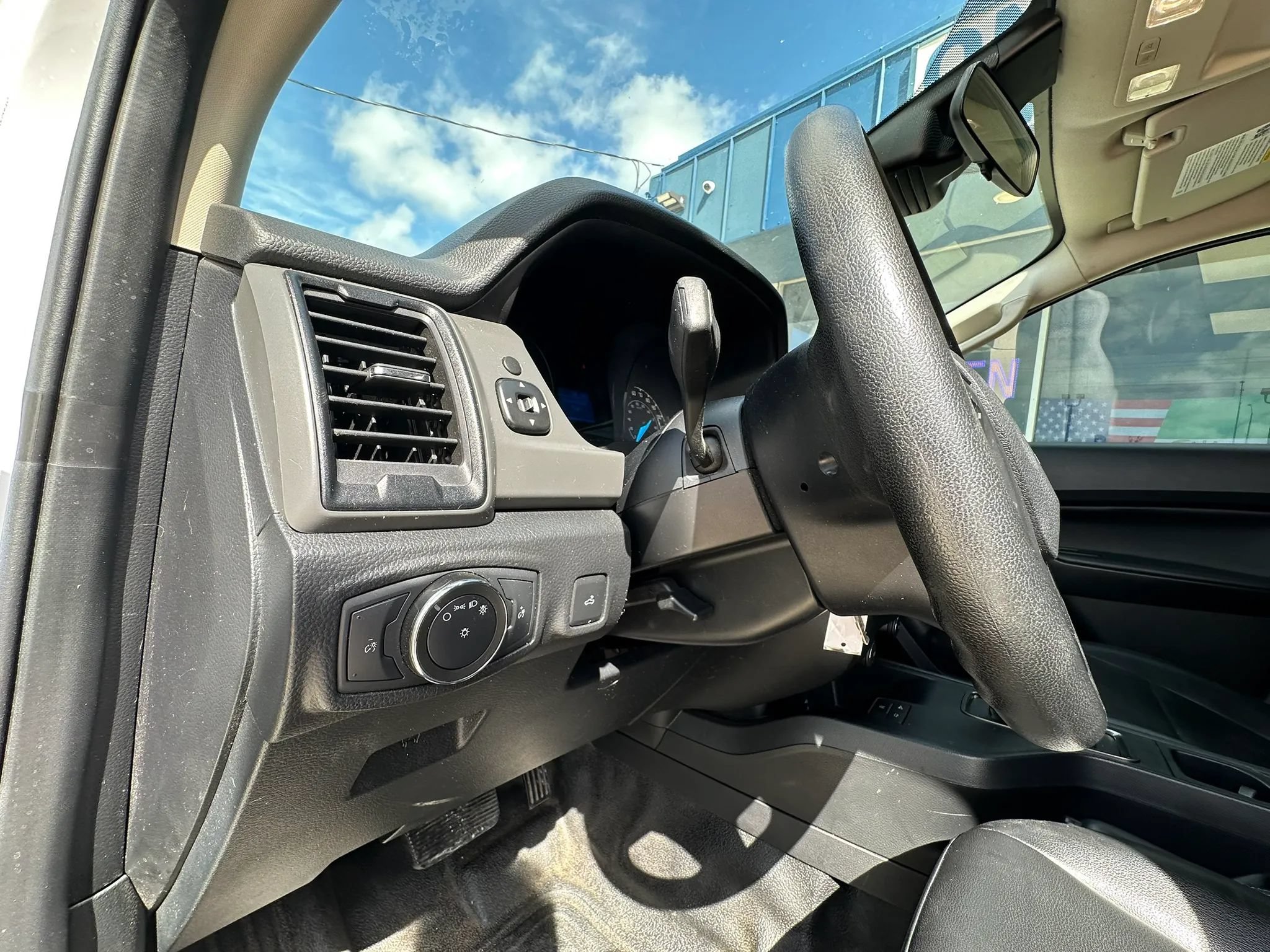Used 2020 Ford Ranger XL w/ Equipment Group 101A Mid RWD image 17