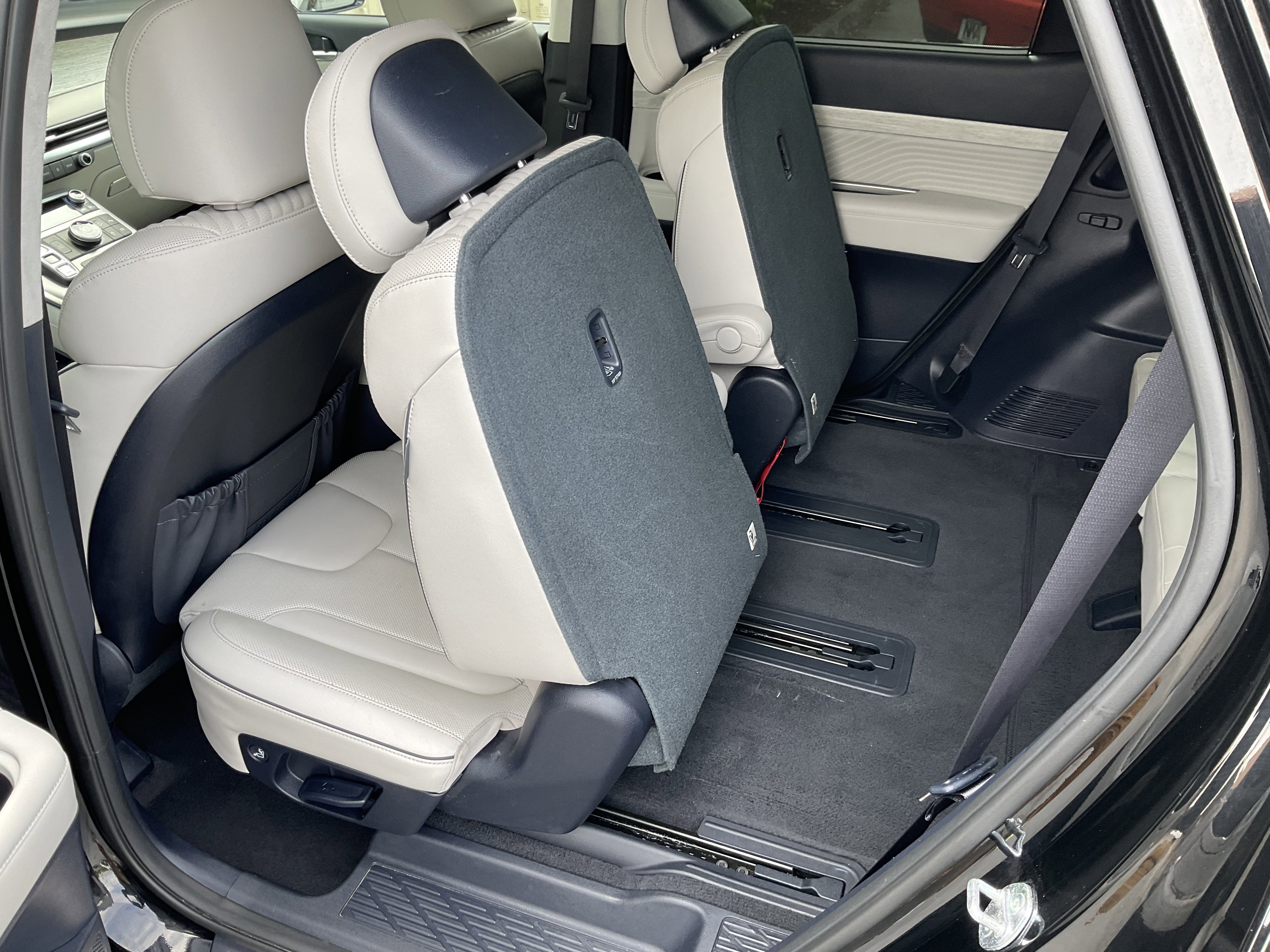 Used 2024 Hyundai Palisade Calligraphy image 47