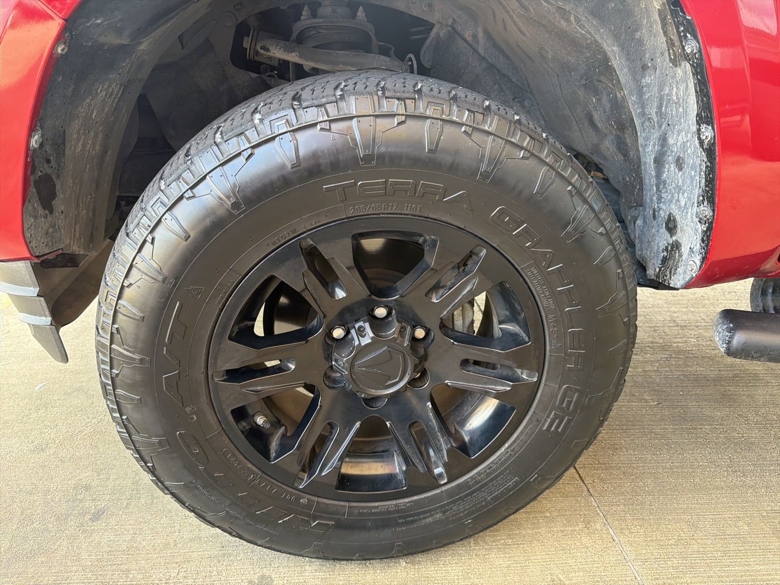 Used 2021 Toyota Tacoma SR w/ SR Convenience Package RWD image 2