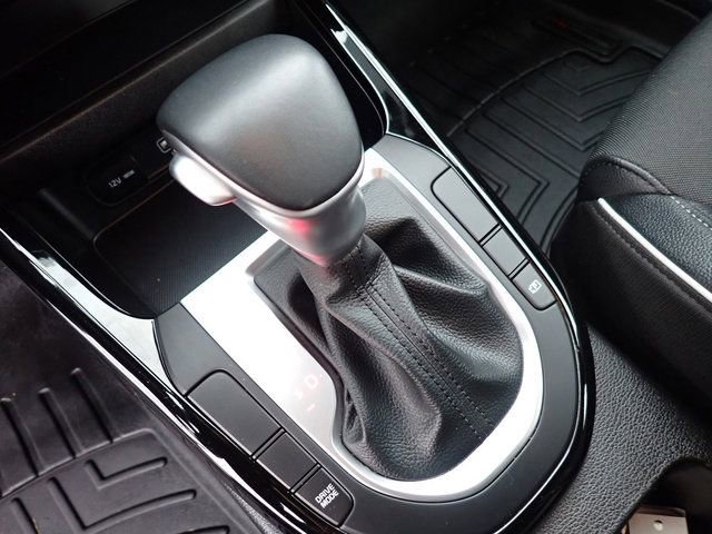 Used 2024 Kia Forte GT-Line image 23