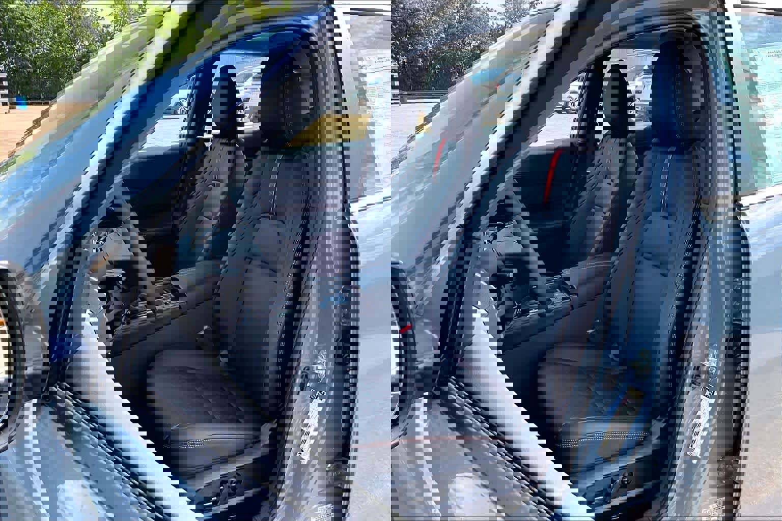 New 2026 Nissan Sentra SR w/ SR Premium Package FWD image 18