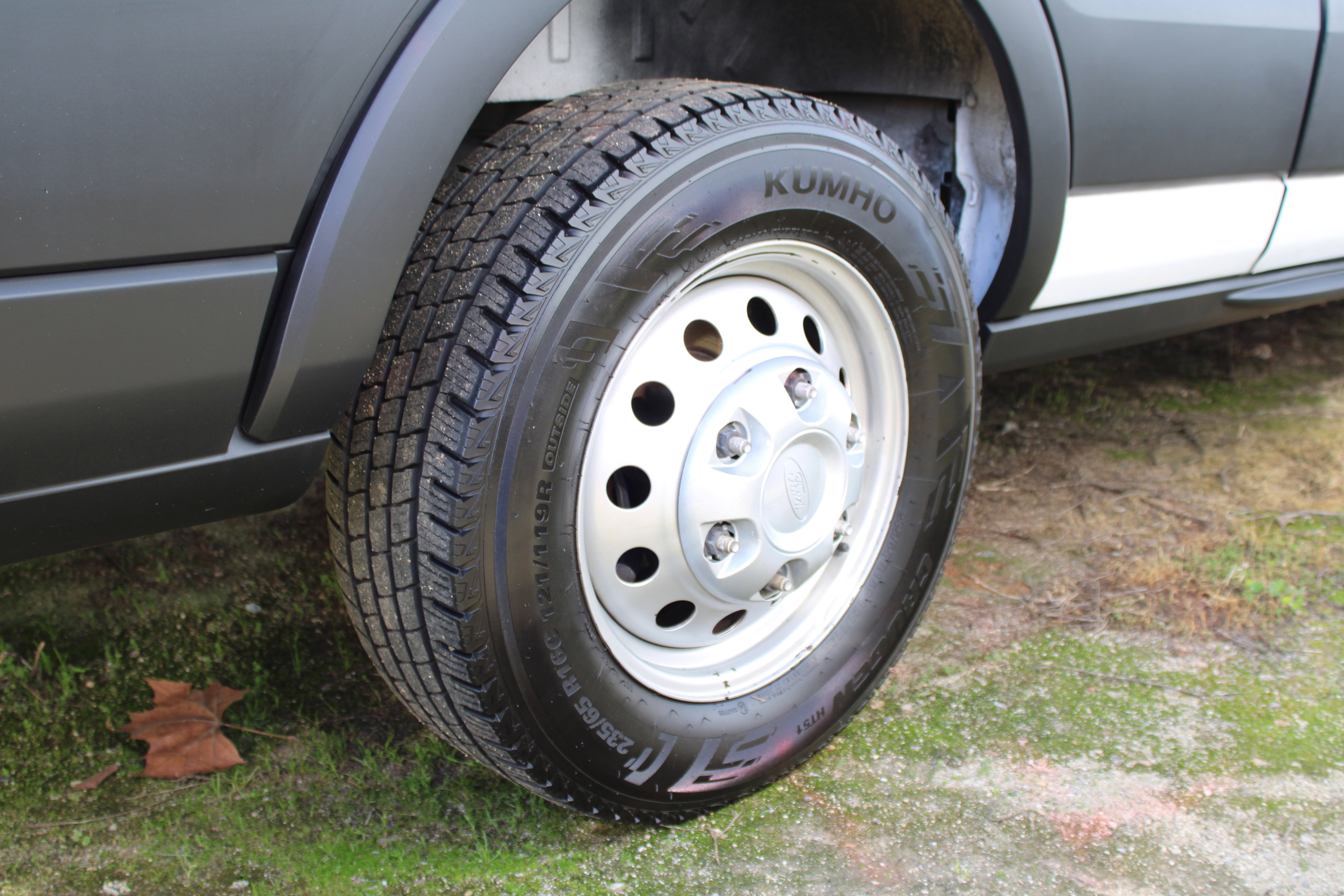 Used 2023 Ford Transit 250 148 High Roof Extended AWD w/ Load Area Protection Package image 17