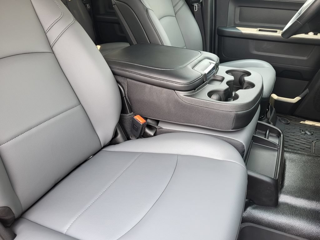 New 2026 RAM 2500 Tradesman w/ Bed Convenience Group AWD/4WD image 12