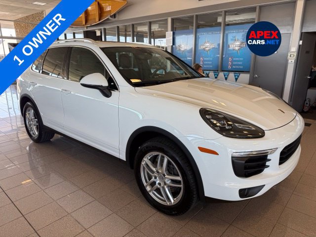 Used 2016 Porsche Cayenne AWD/4WD image 1