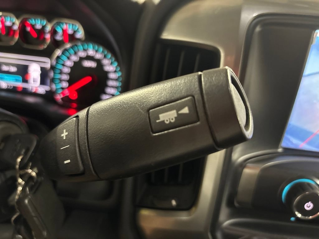 Used 2017 Chevrolet Silverado 1500 LT w/ All Star Edition AWD/4WD image 21