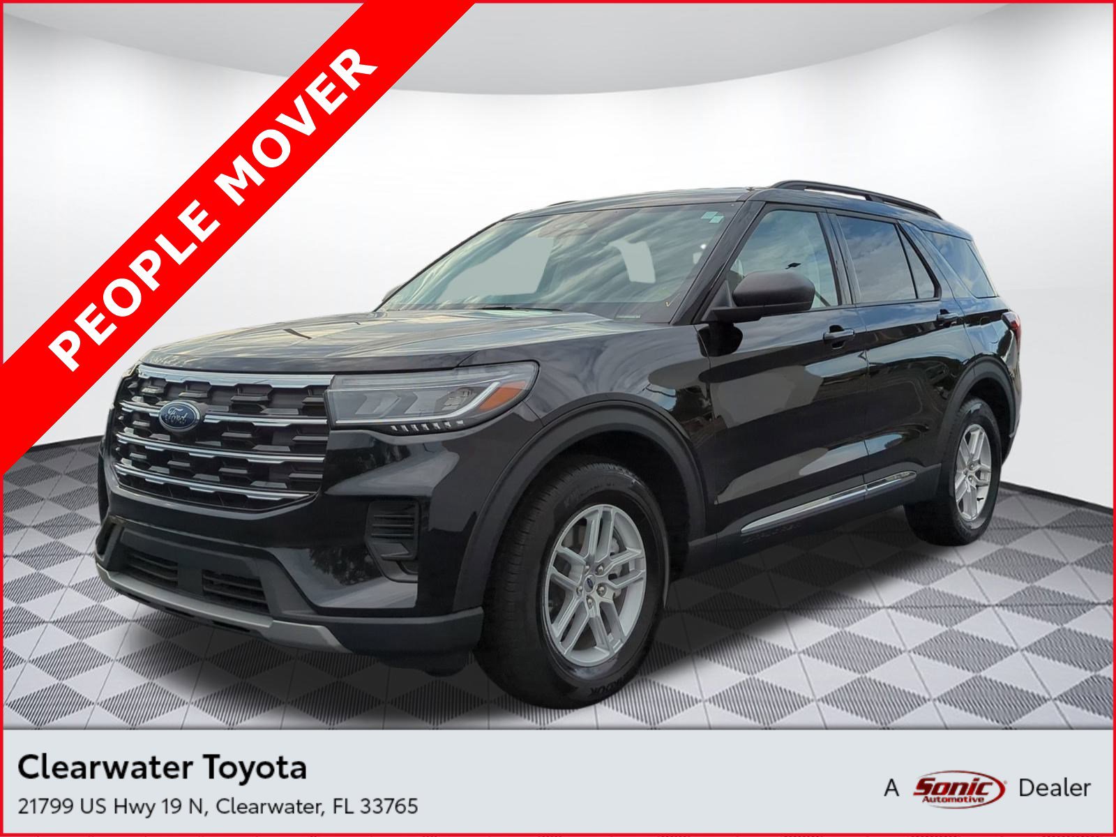 Used 2025 Ford Explorer Active