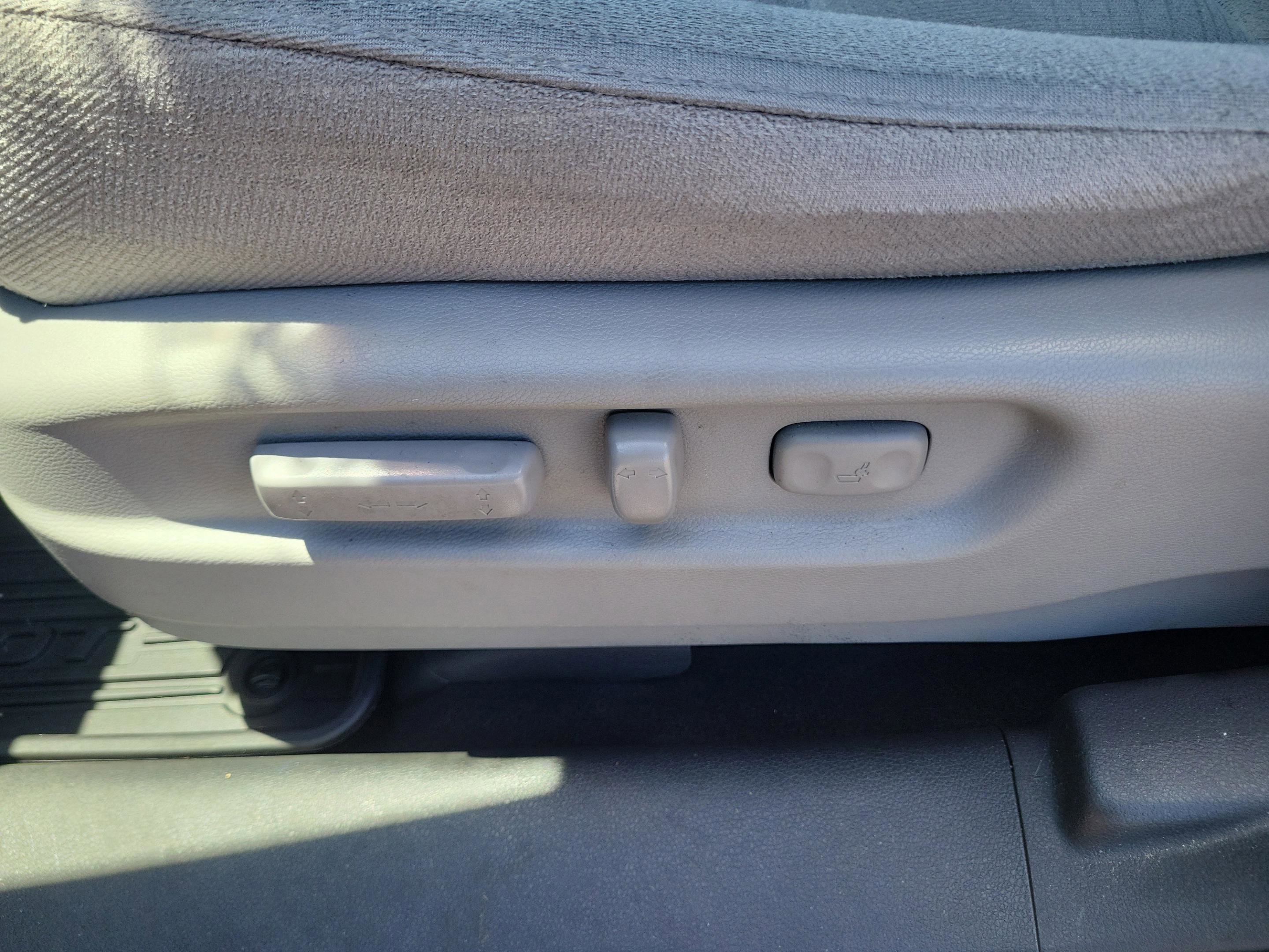 Used 2016 Honda Pilot EX image 25