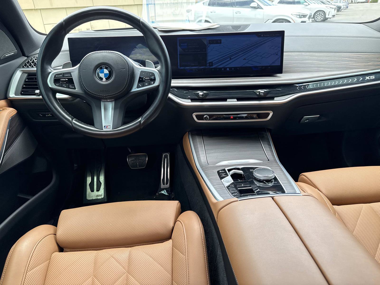 Used 2024 BMW X5 xDrive40i w/ M Sport Package image 18