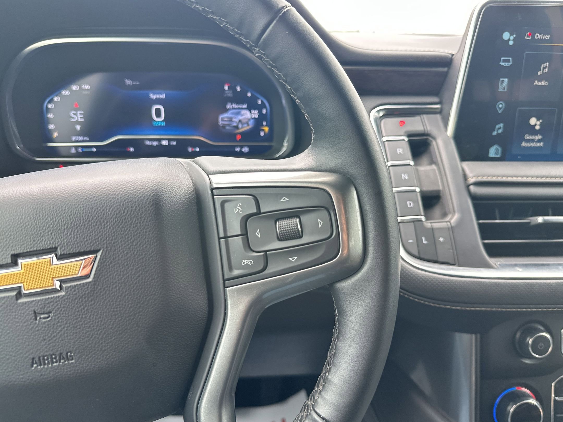 Used 2024 Chevrolet Tahoe Premier AWD/4WD image 19