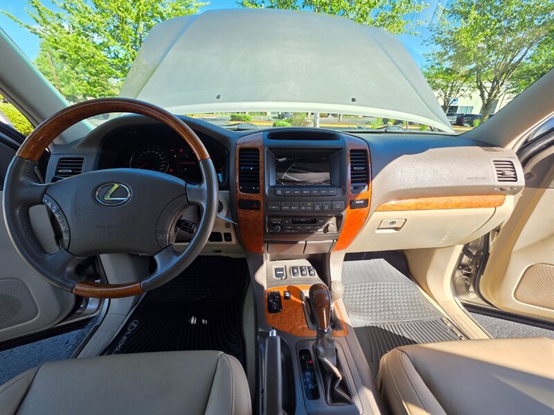 Used 2004 Lexus GX 470 AWD/4WD image 17