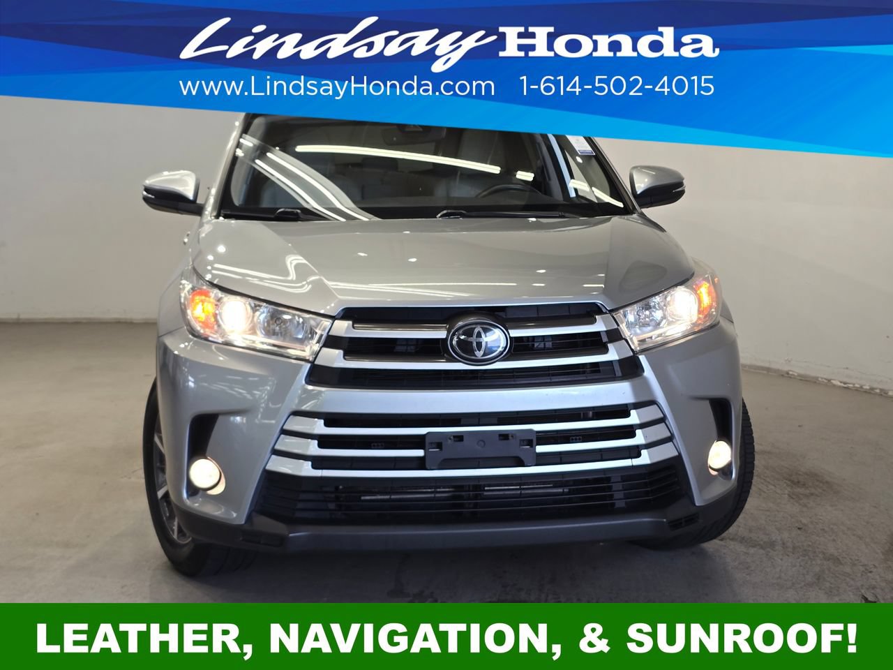 Used 2018 Toyota Highlander XLE AWD/4WD image 2