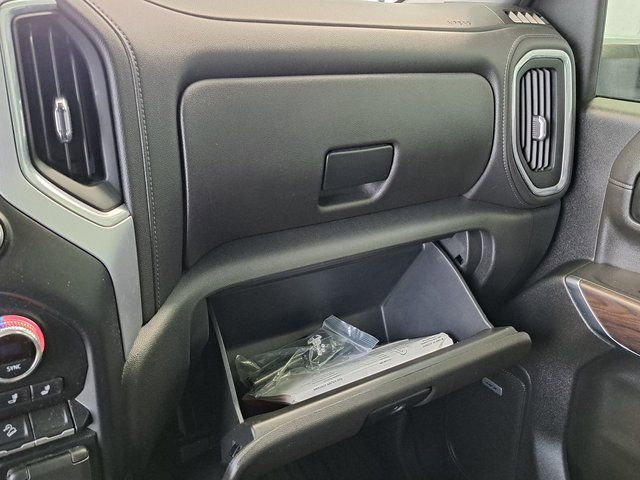 Used 2022 GMC Sierra 2500 SLT w/ SLT Preferred Package image 19