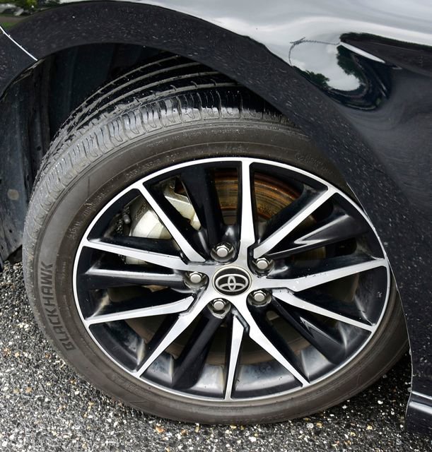 Used 2021 Toyota Camry SE FWD image 26