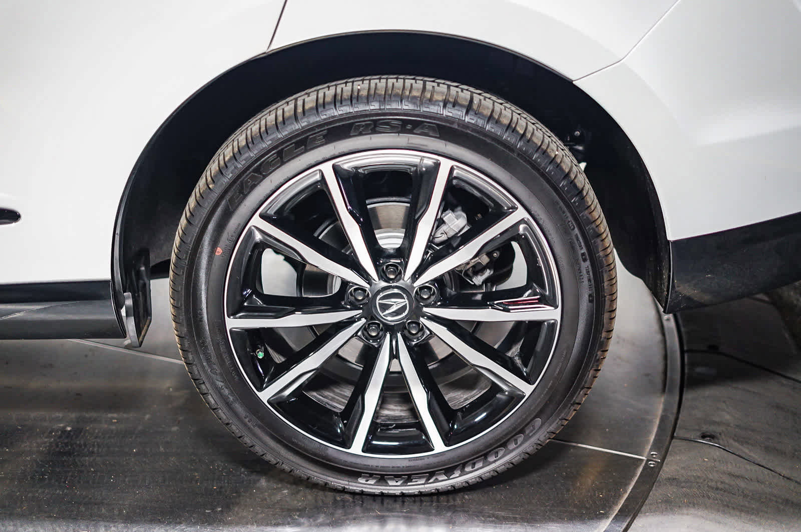 Used 2025 Acura RDX A-Spec image 13