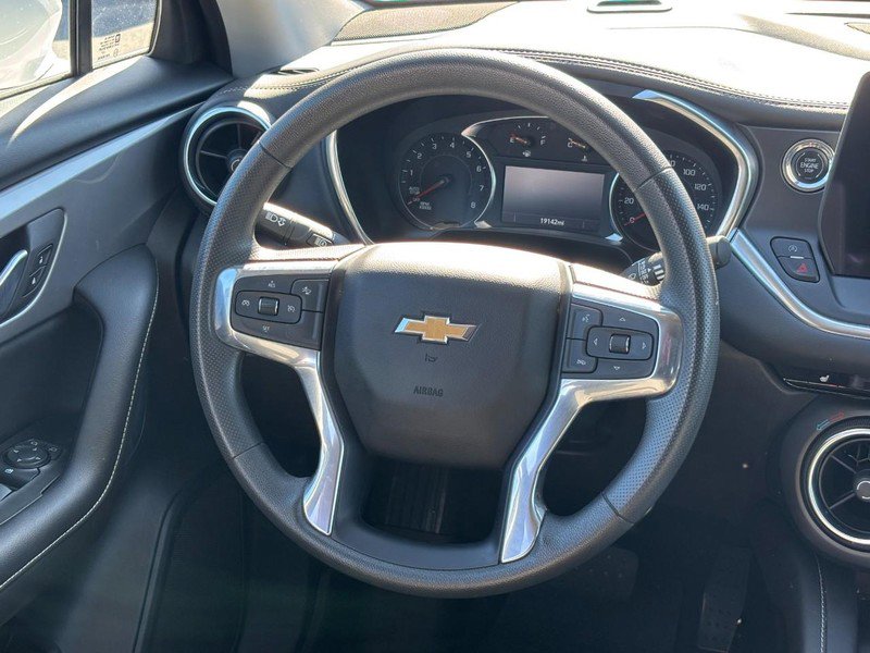 Certified 2024 Chevrolet Blazer LT w/ Convenience Package image 12